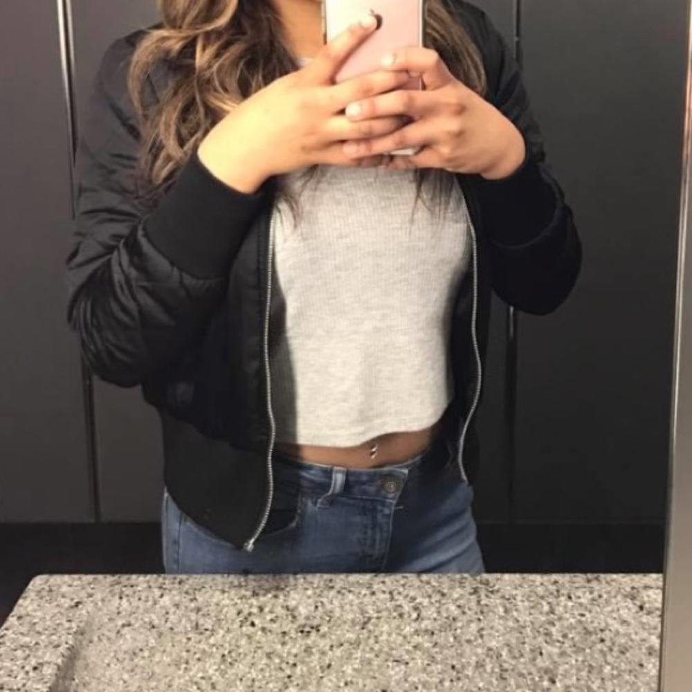 Black h&m bomber jacket